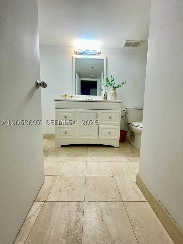 3600 Mystic Pointe dr #1010, Aventura FL 33180