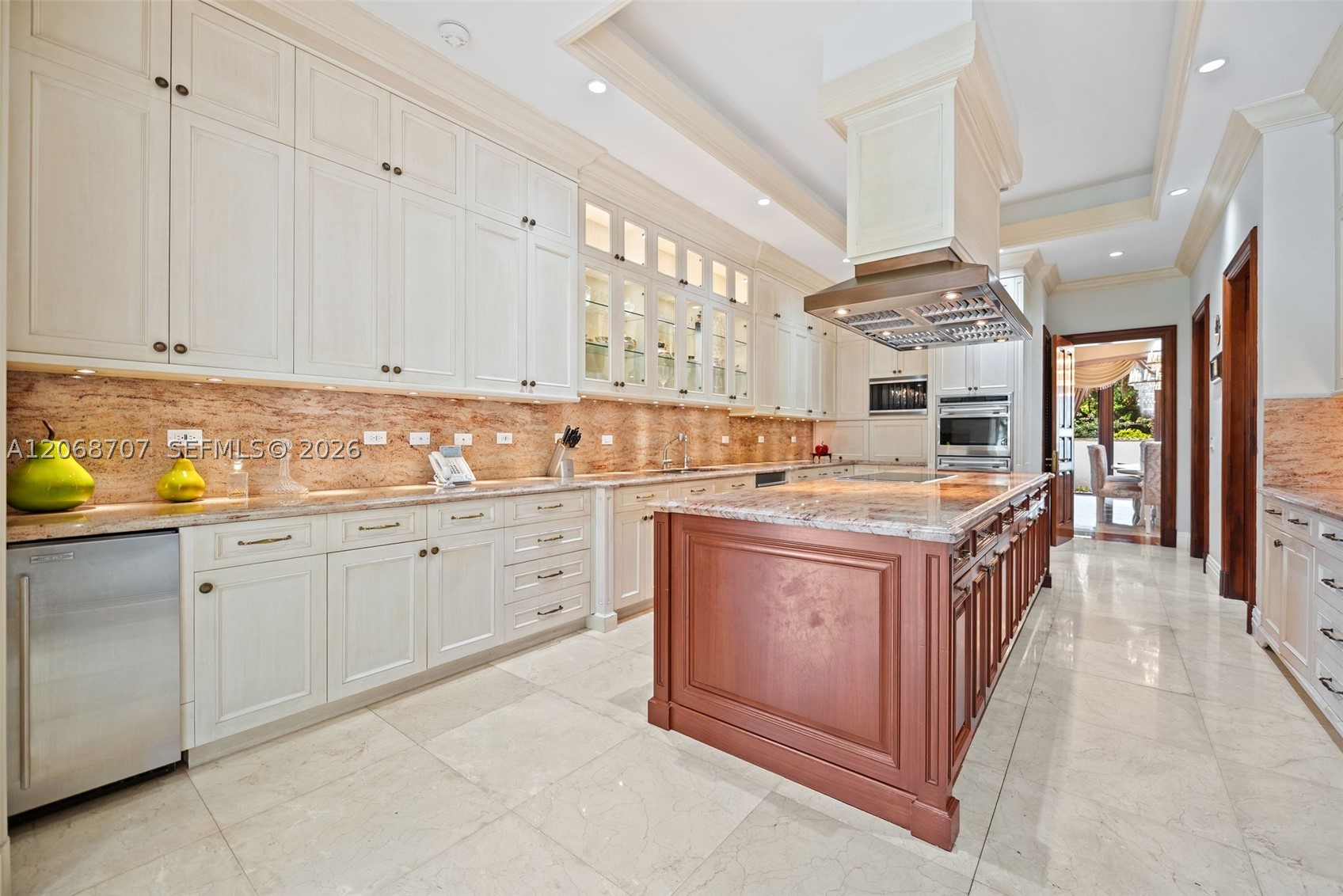 7701 Old Cutler Rd, Coral Gables FL 33143