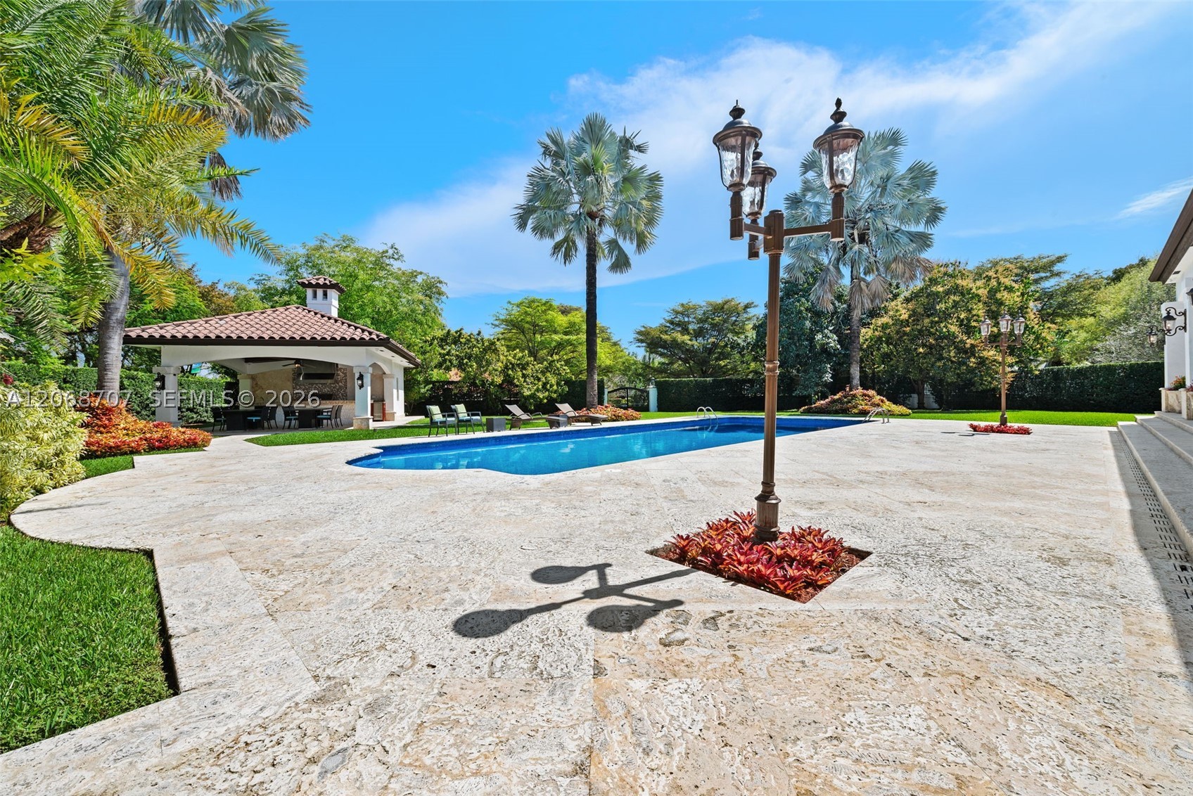 7701 Old Cutler Rd, Coral Gables FL 33143