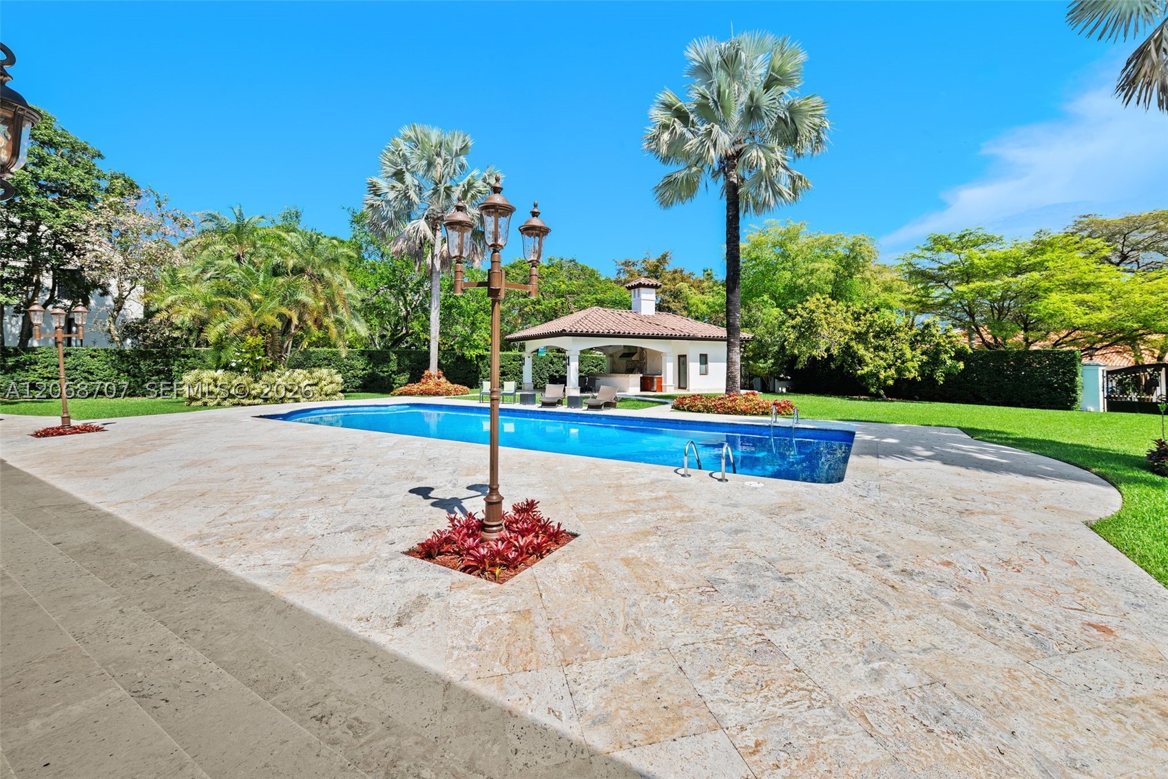 7701 Old Cutler Rd, Coral Gables FL 33143