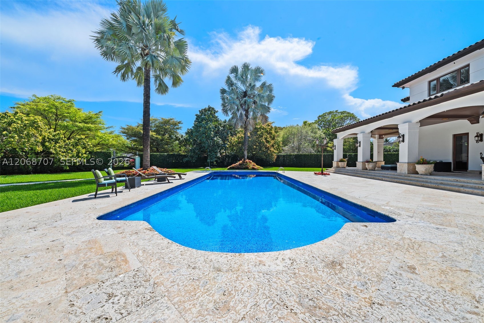 7701 Old Cutler Rd, Coral Gables FL 33143