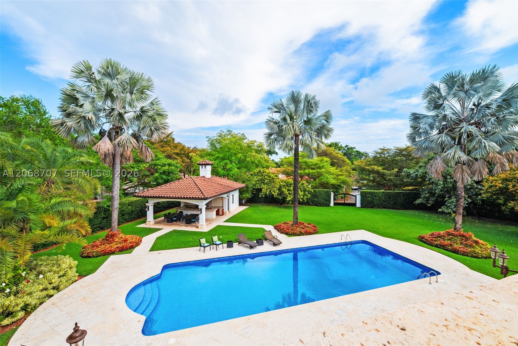 7701 Old Cutler Rd, Coral Gables FL 33143