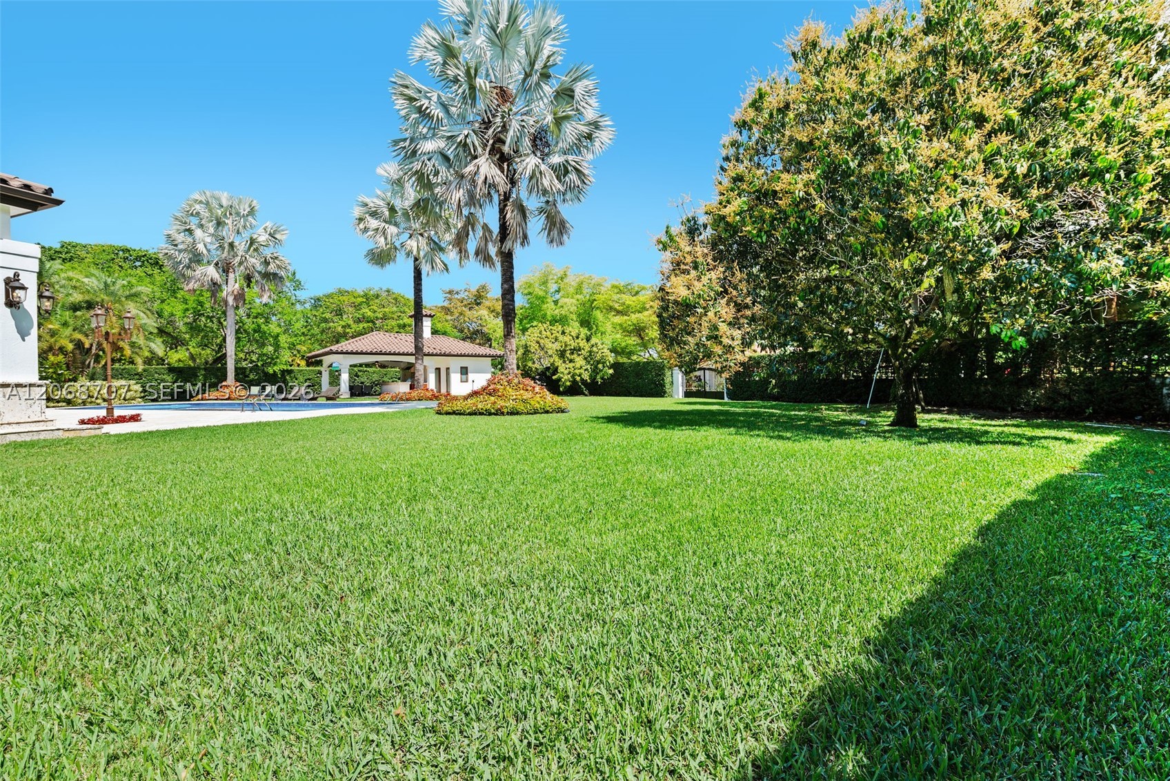 7701 Old Cutler Rd, Coral Gables FL 33143