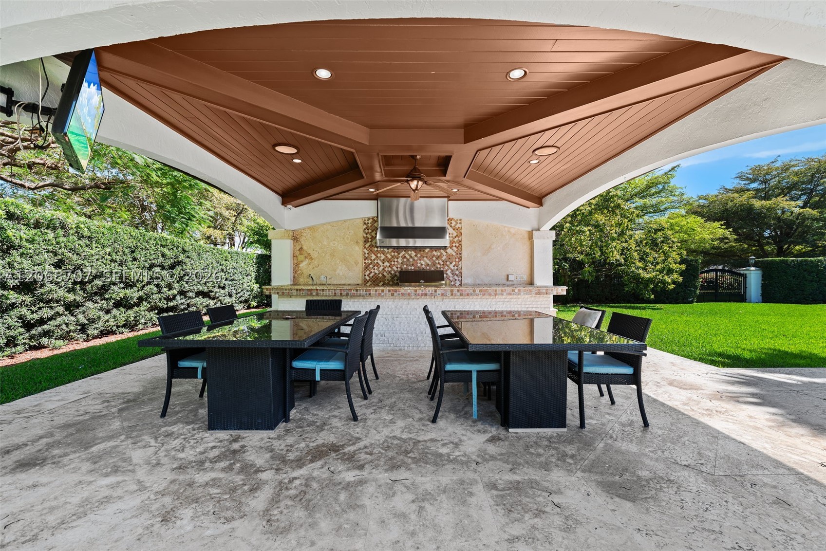 7701 Old Cutler Rd, Coral Gables FL 33143