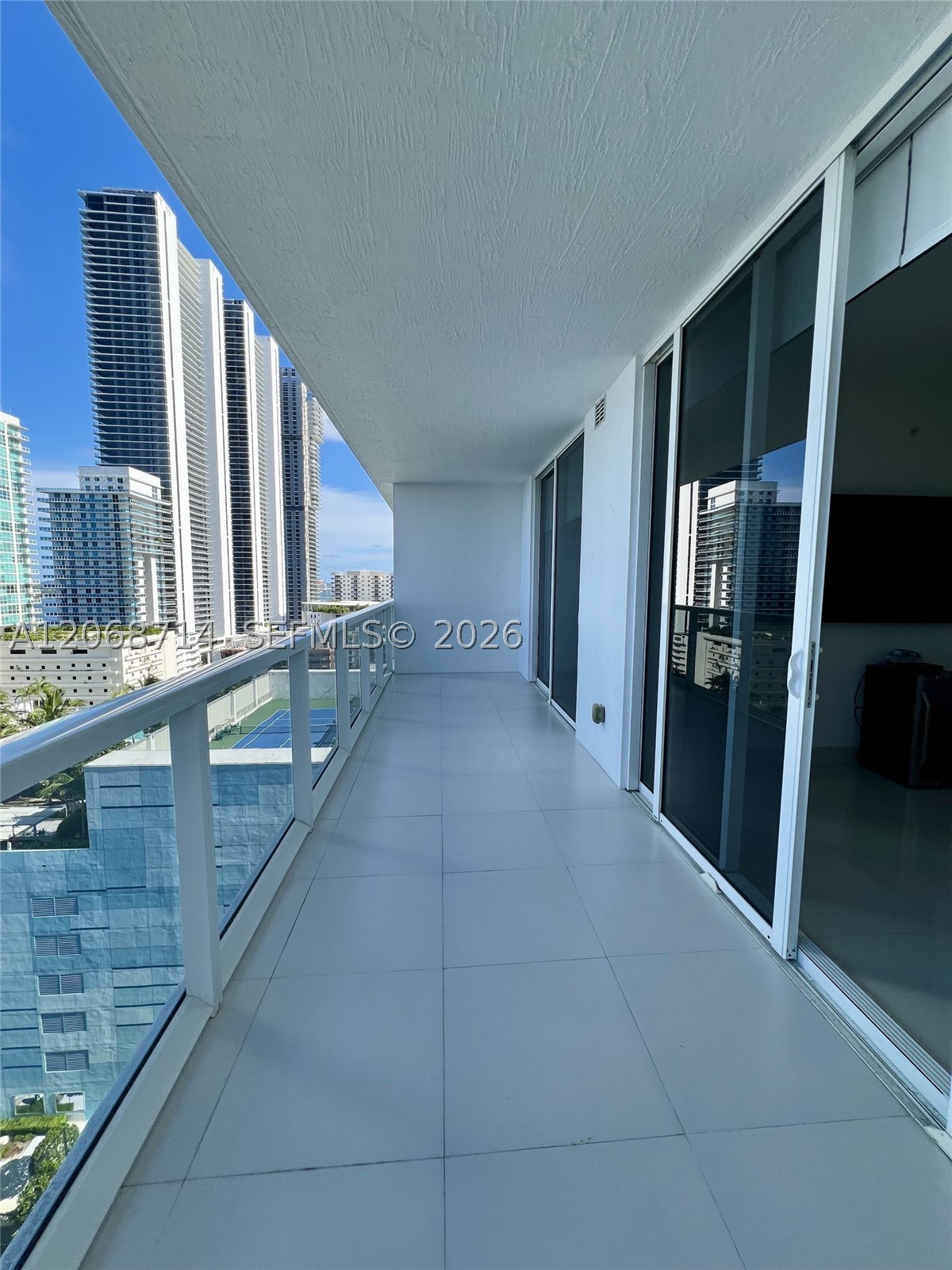 600 NE 27th St #1604, Miami FL 33137