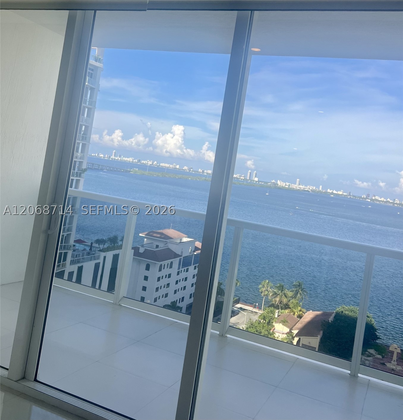 600 NE 27th St #1604, Miami FL 33137