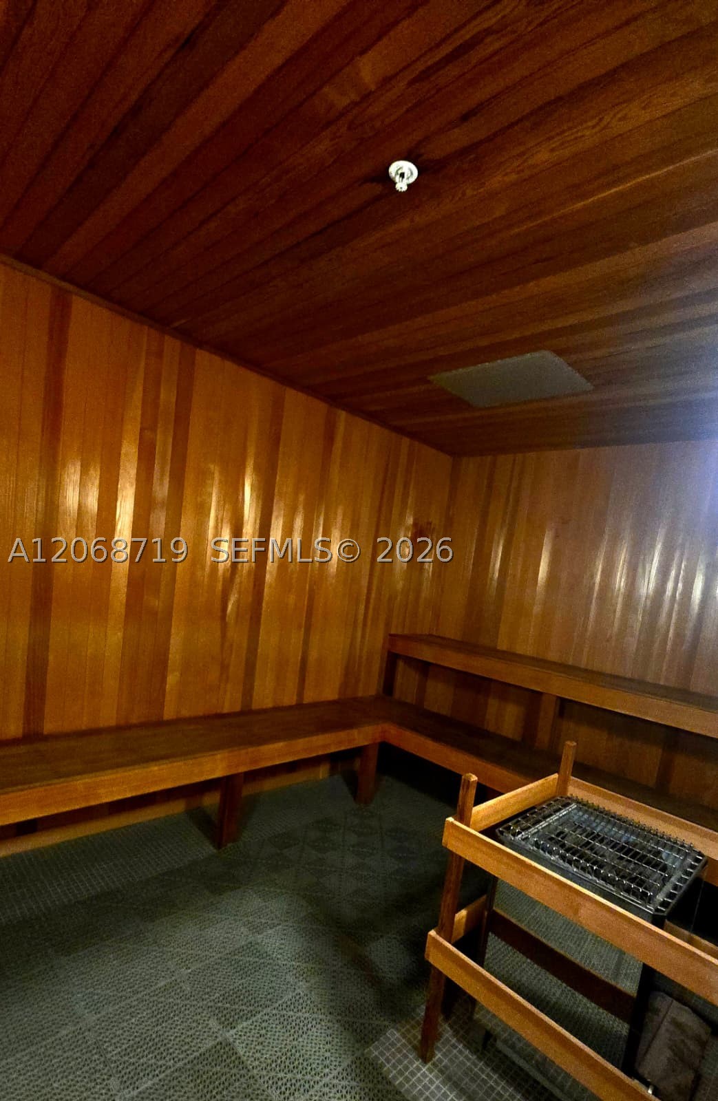 1900 N Bayshore Dr #2405, Miami FL 33132