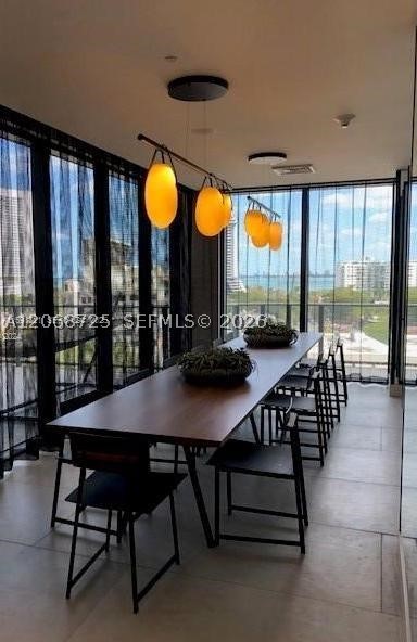 121 NE 34th St #915, Miami FL 33137