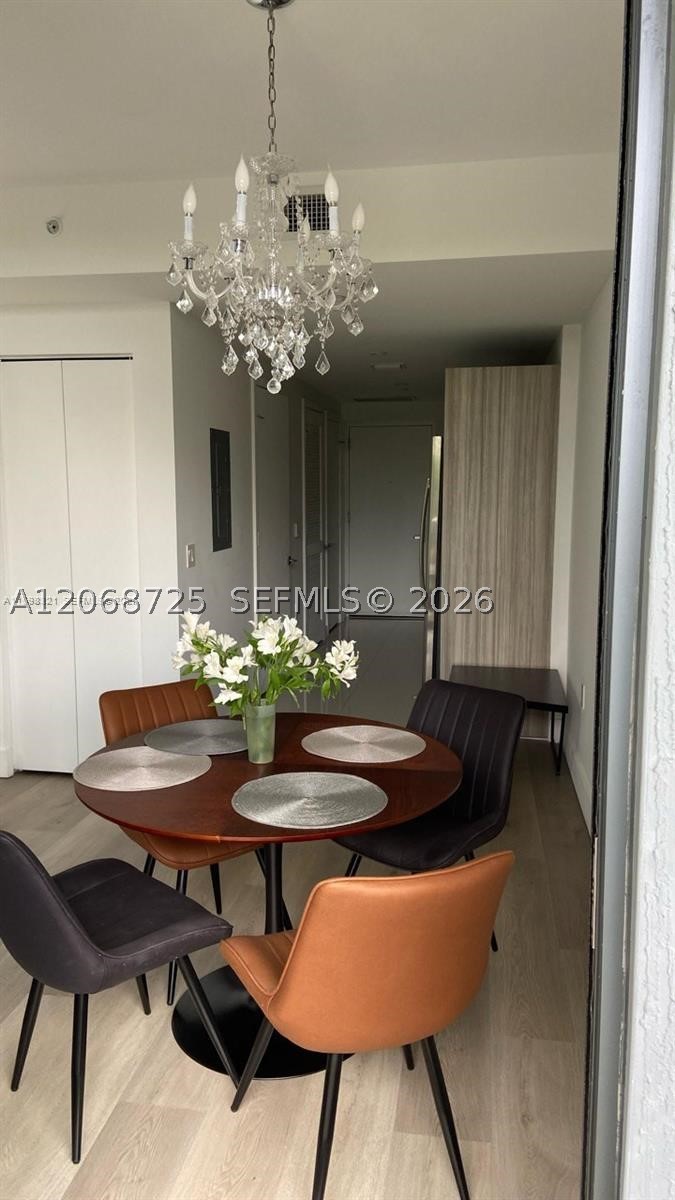 121 NE 34th St #915, Miami FL 33137