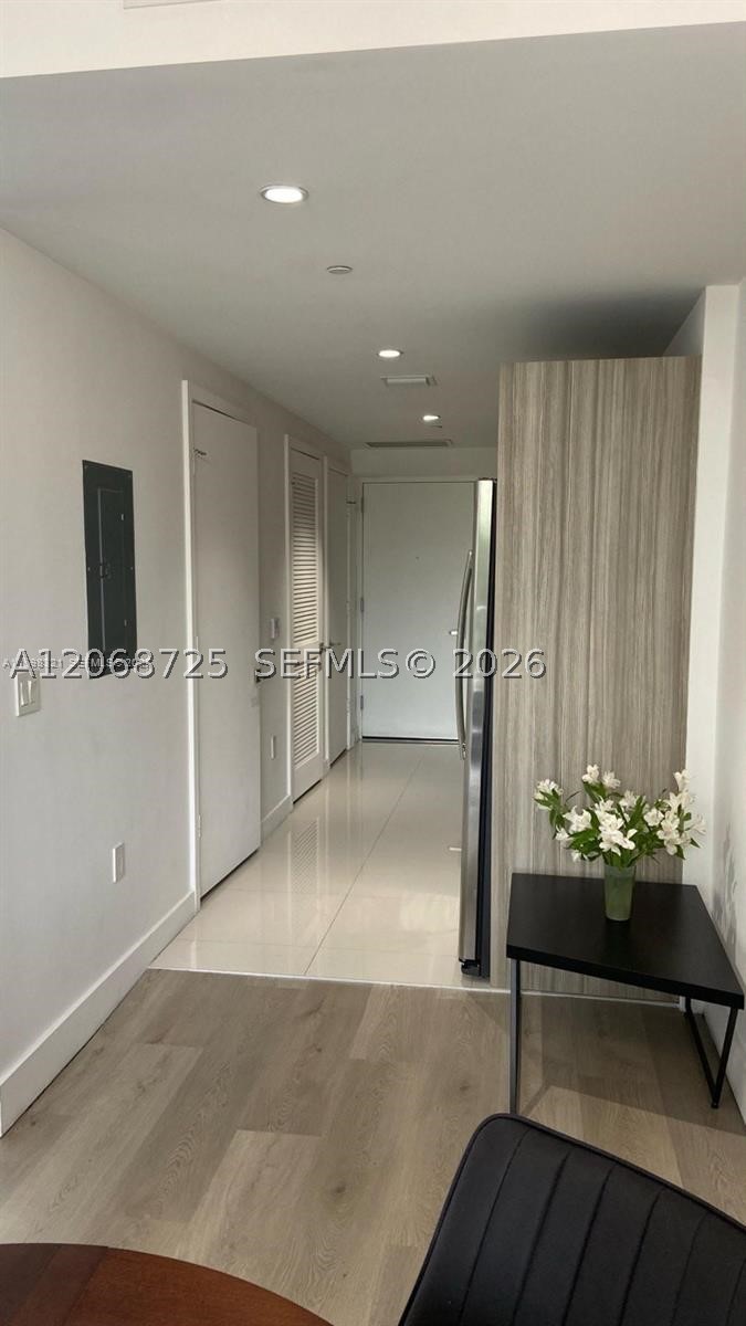 121 NE 34th St #915, Miami FL 33137