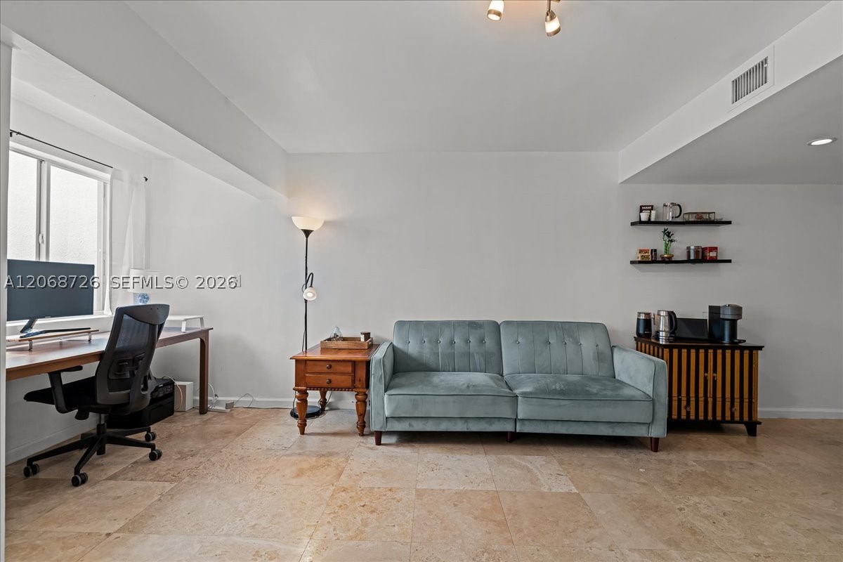 1914 SW 17th Ave #24, Miami FL 33145