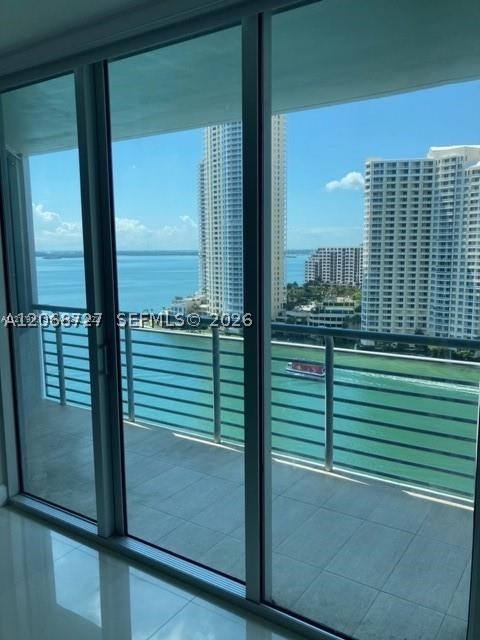 335 S Biscayne Blvd #1805, Miami FL 33131