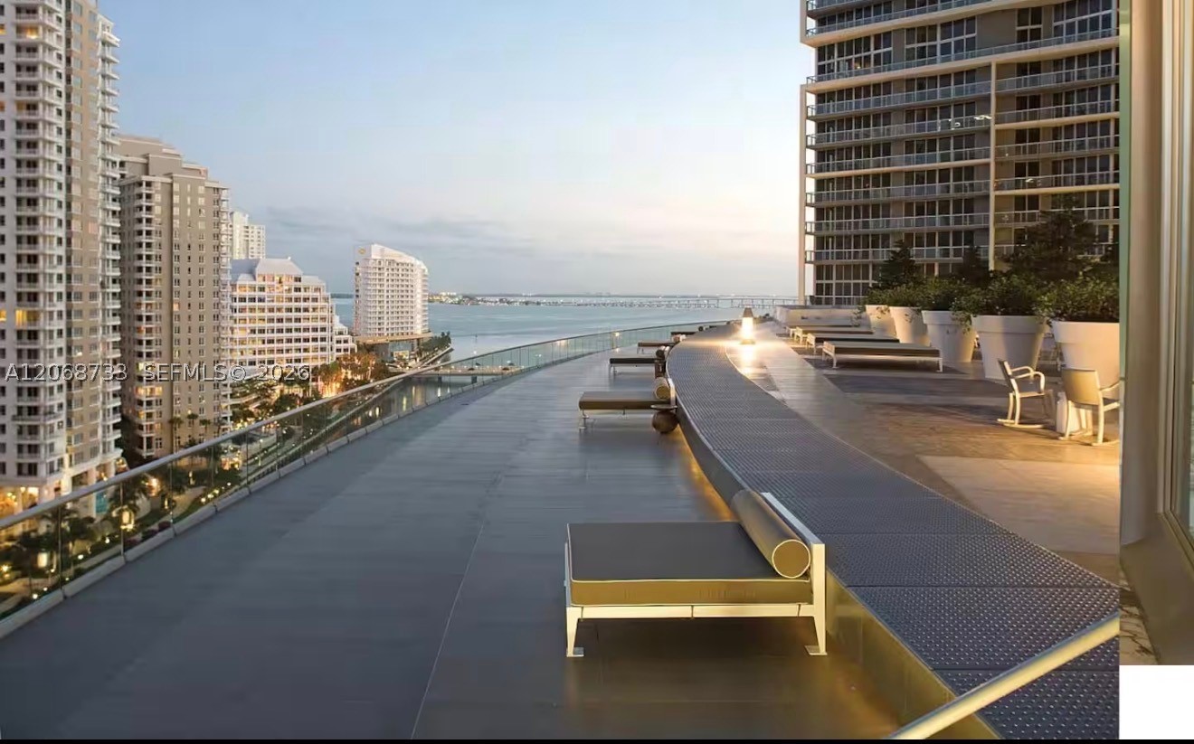 485 Brickell Ave #4711, Miami FL 33131