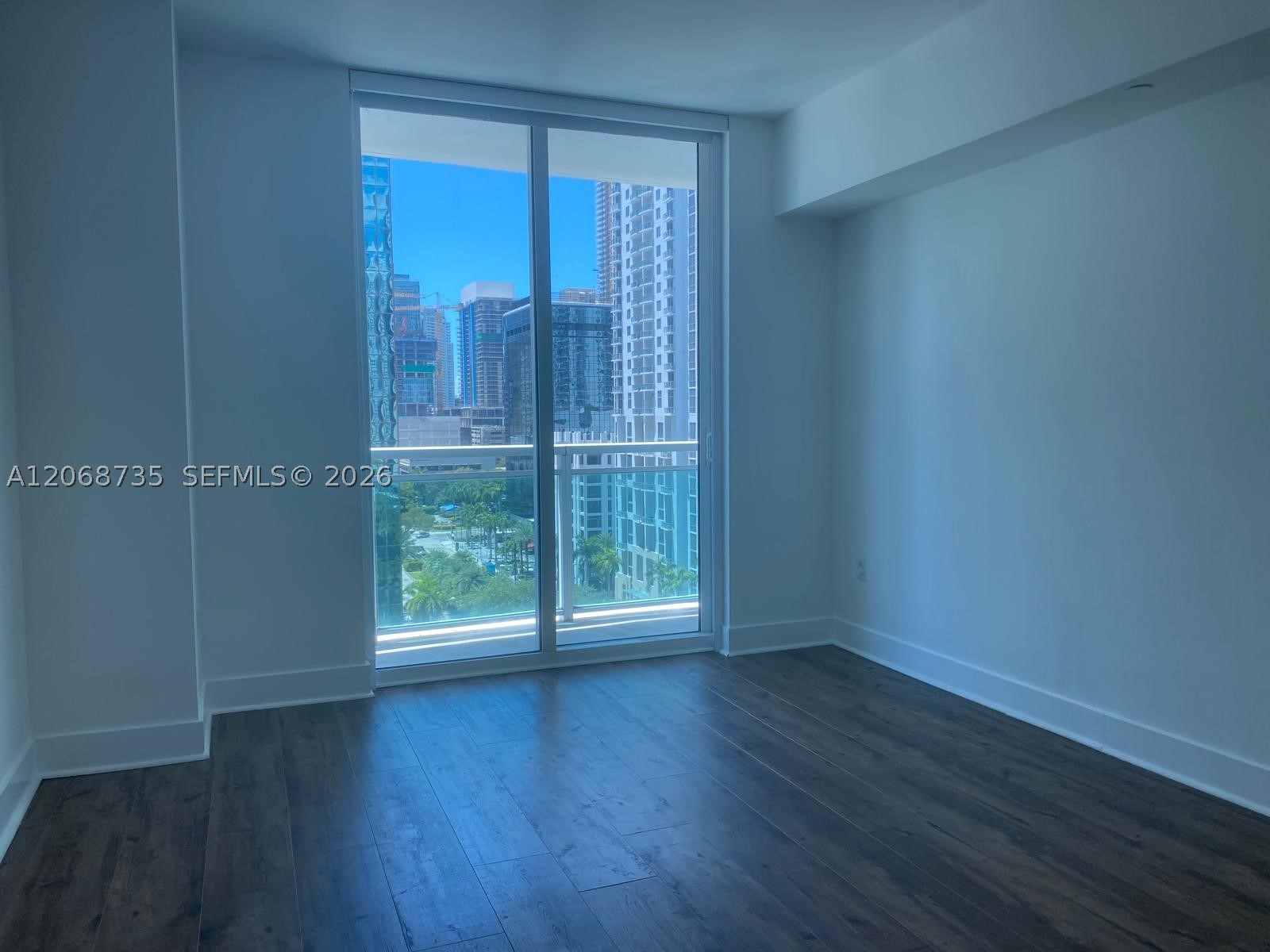951 Brickell Ave #1210, Miami FL 33131