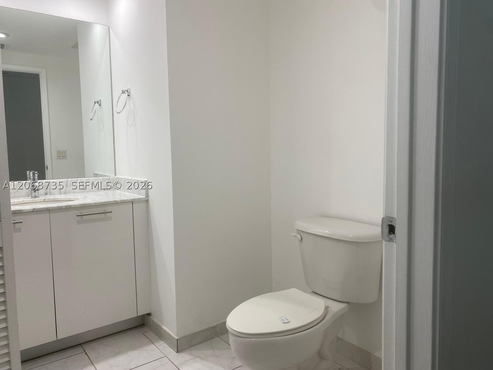 951 Brickell Ave #1210, Miami FL 33131