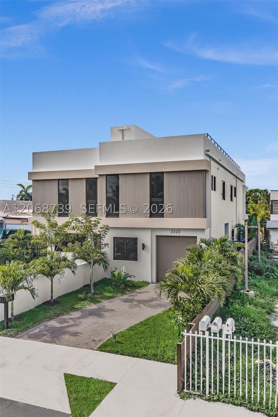 2222 SW 14th St #right, Miami FL 33145