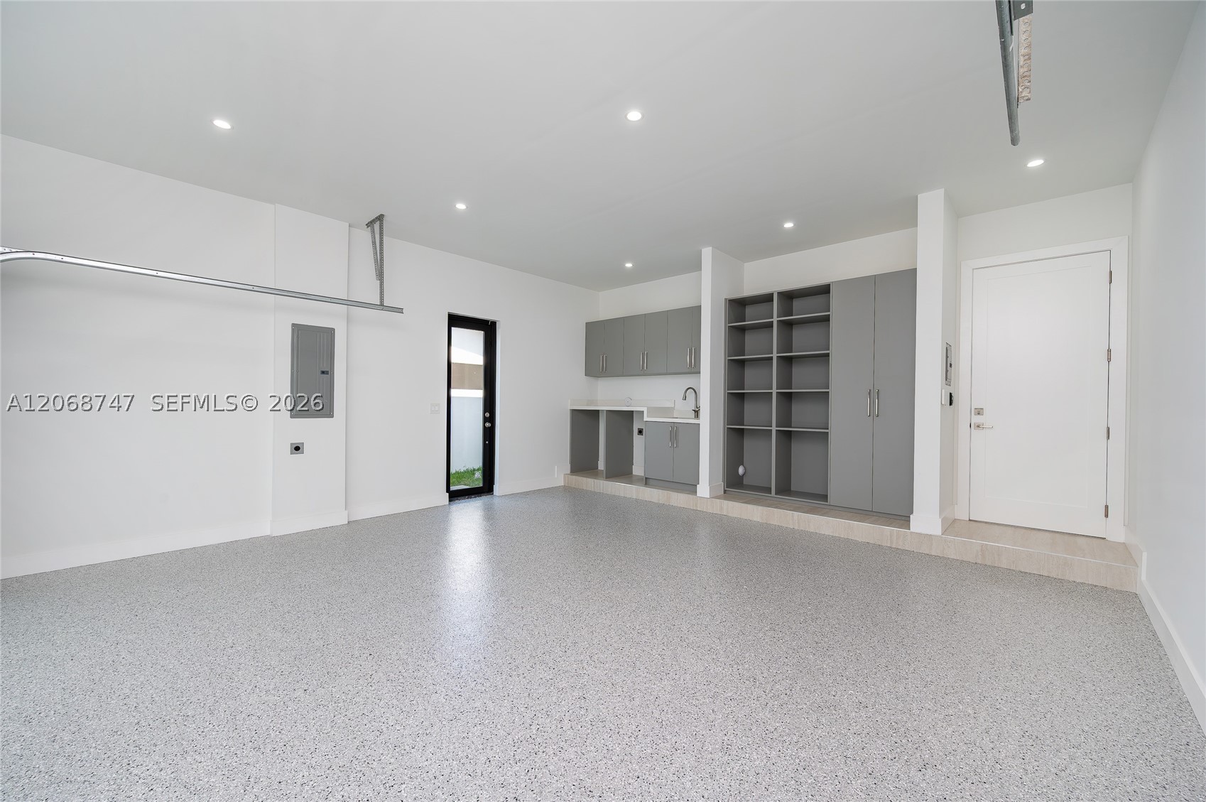 9951 SW 41st Ter, Miami FL 33165