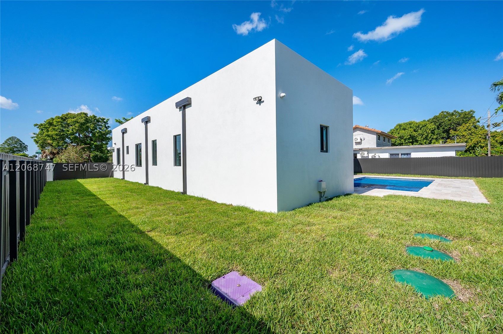 9951 SW 41st Ter, Miami FL 33165