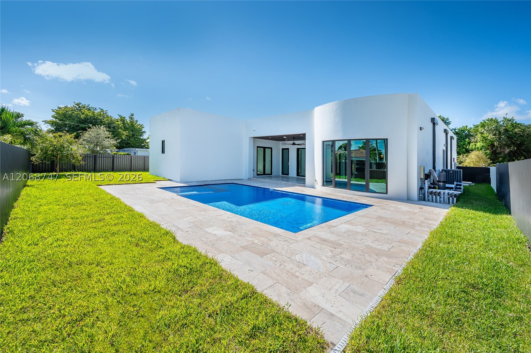 9951 SW 41st Ter, Miami FL 33165