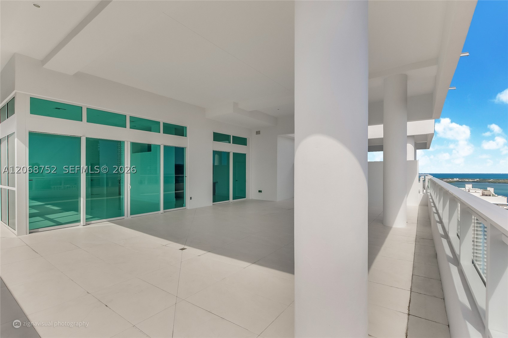 1080 Brickell Ave #4401, Miami FL 33131