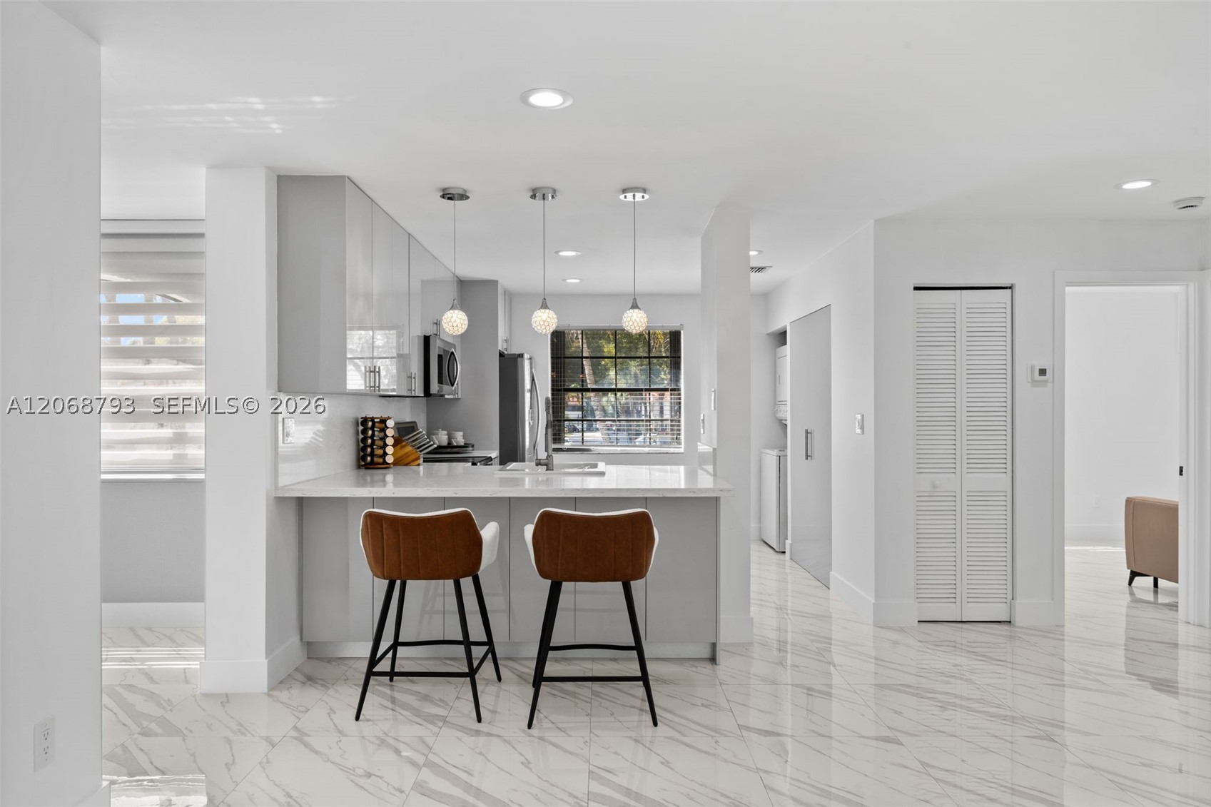 3549 Magellan Cir #418, Aventura FL 33180