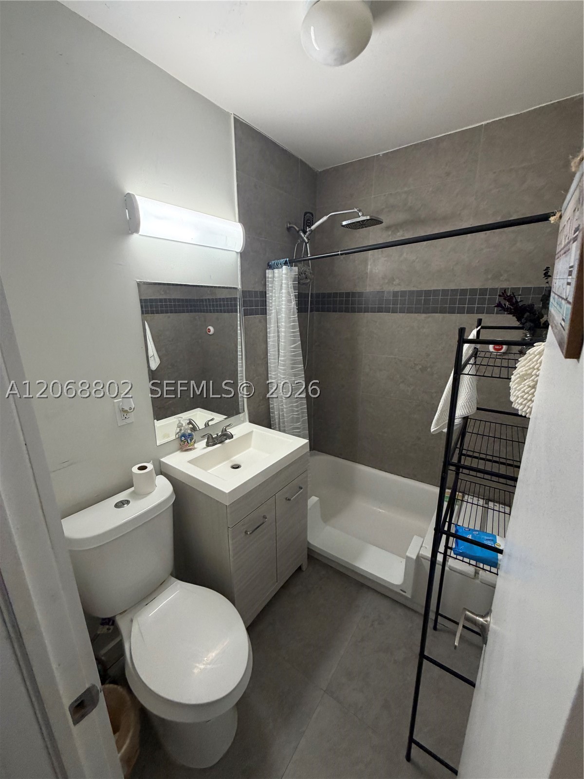 3311 NW 16th Ter, Miami FL 33125