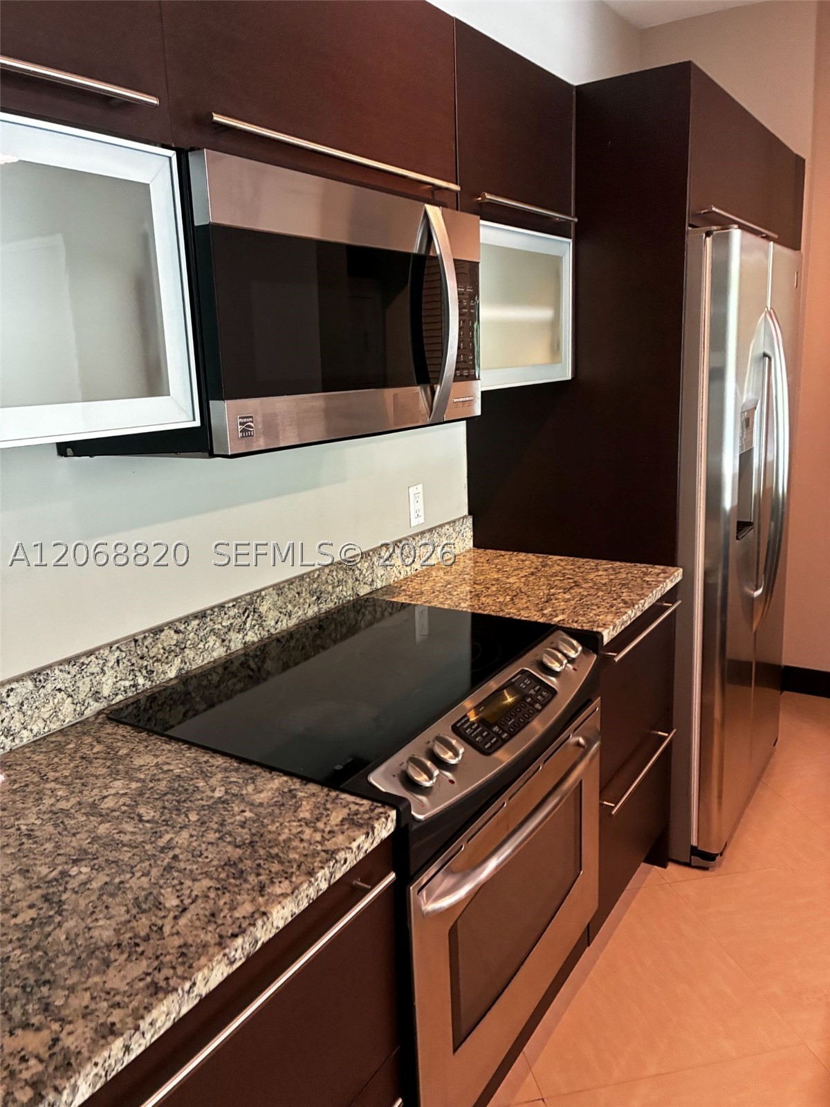 951 Brickell Ave #1106, Miami FL 33131