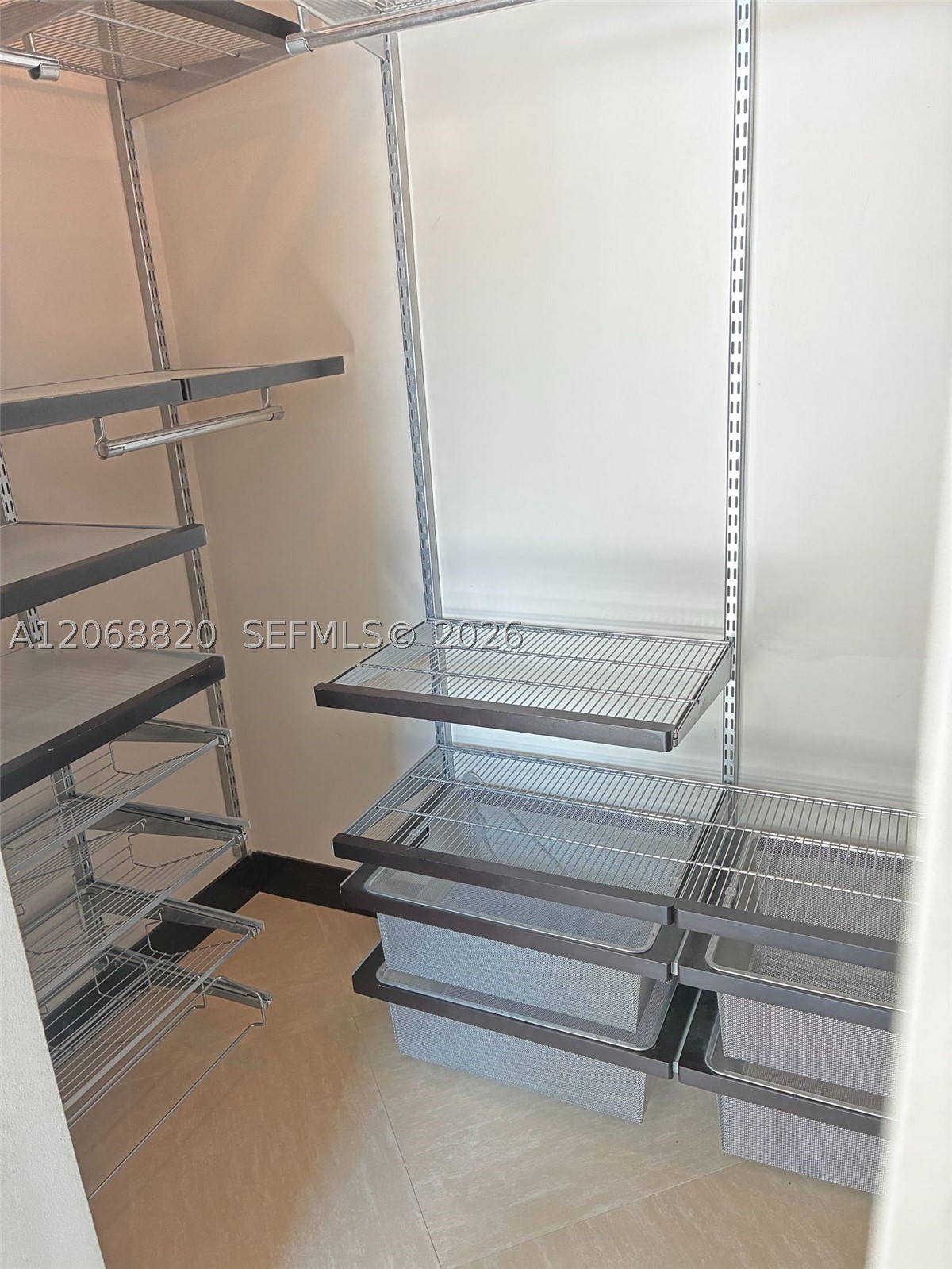 951 Brickell Ave #1106, Miami FL 33131
