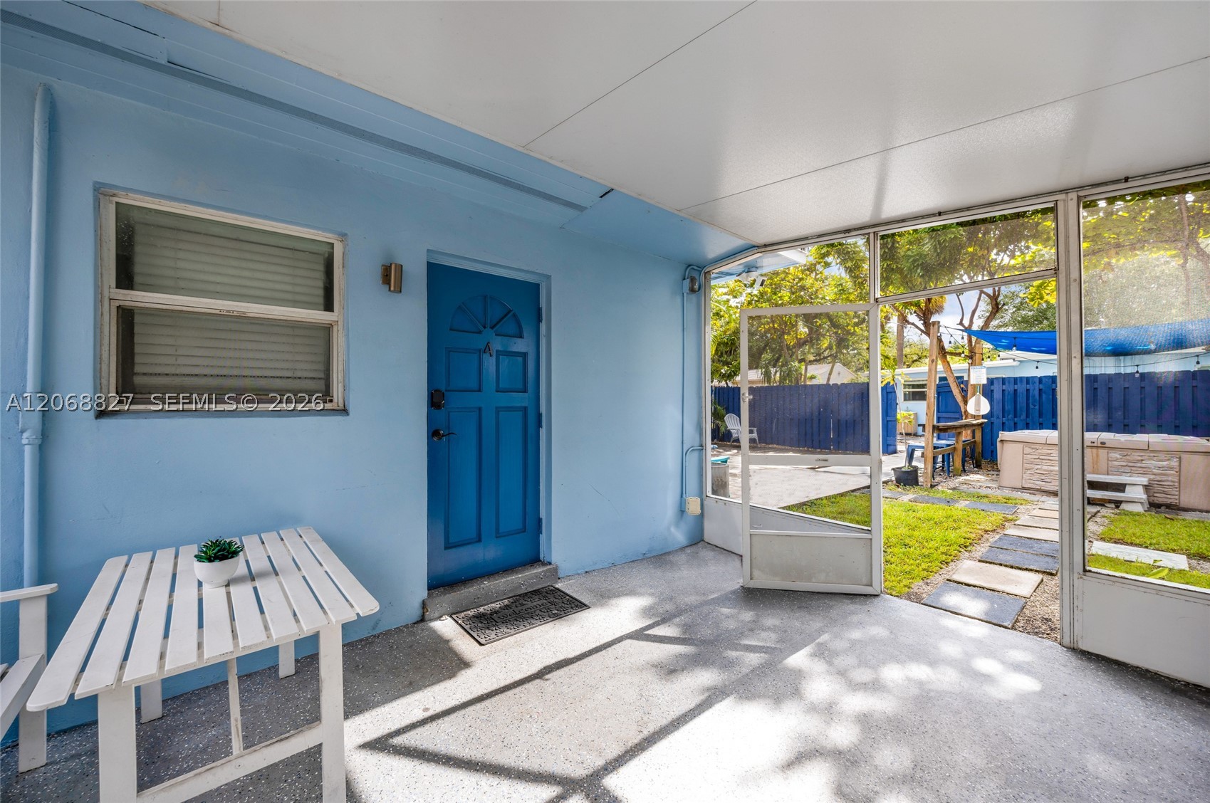 817 SW 12th St, Fort Lauderdale FL 33315
