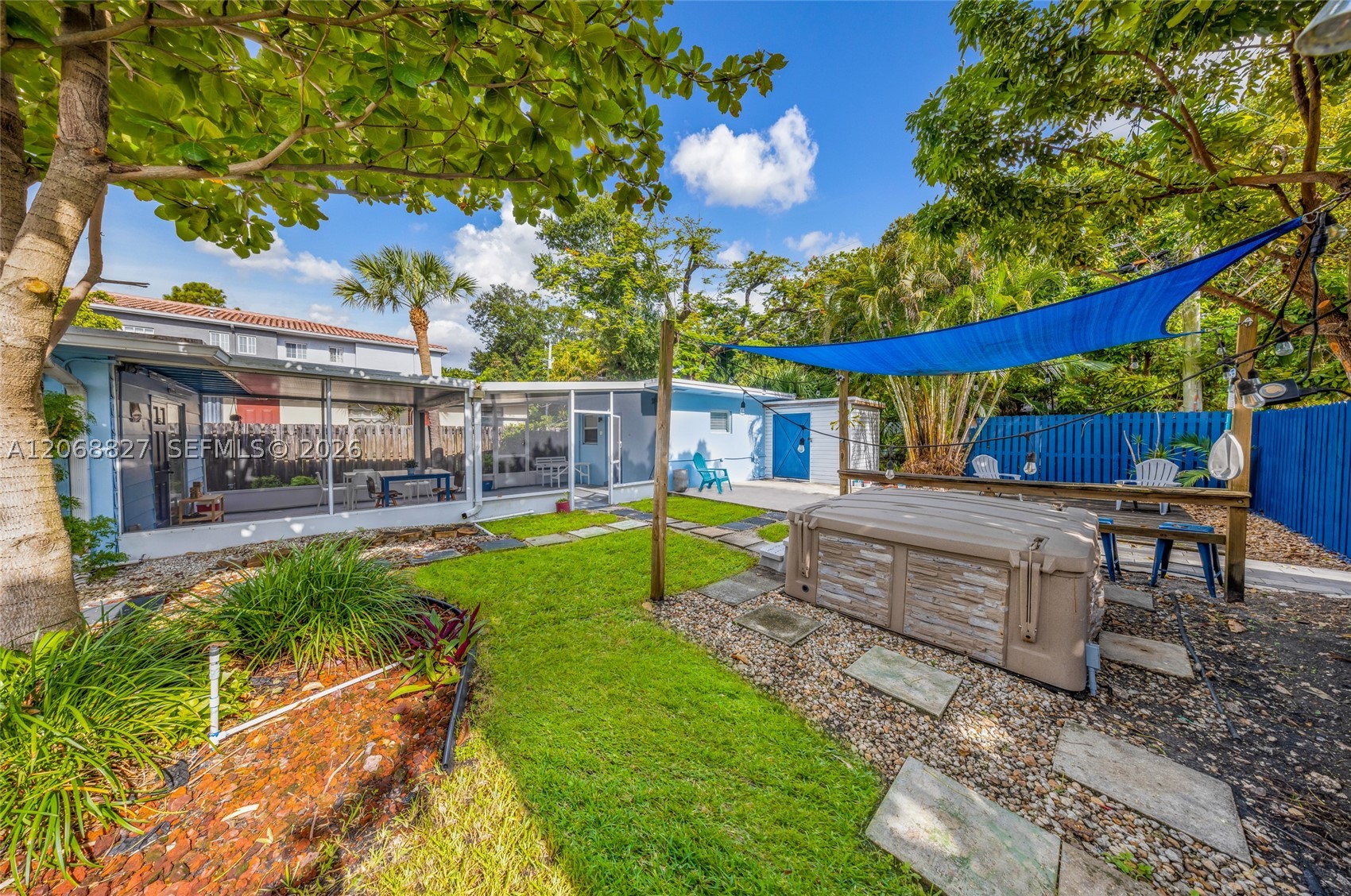 817 SW 12th St, Fort Lauderdale FL 33315