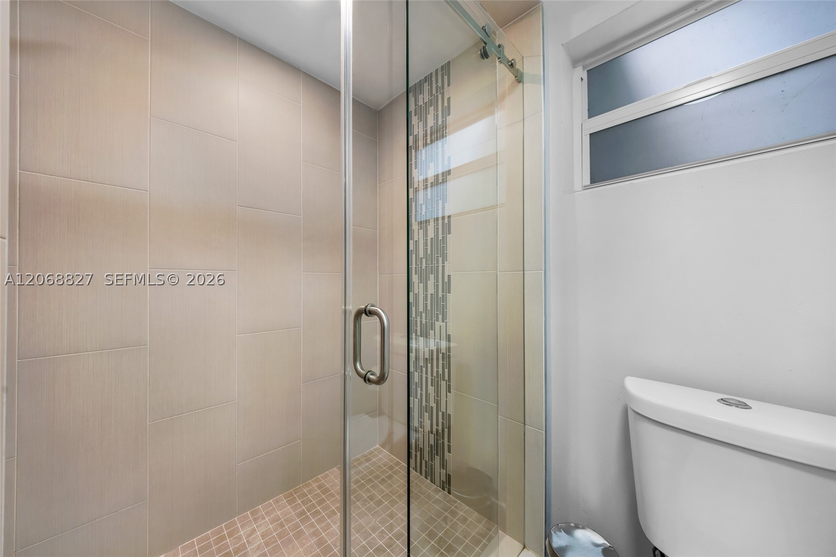 817 SW 12th St, Fort Lauderdale FL 33315