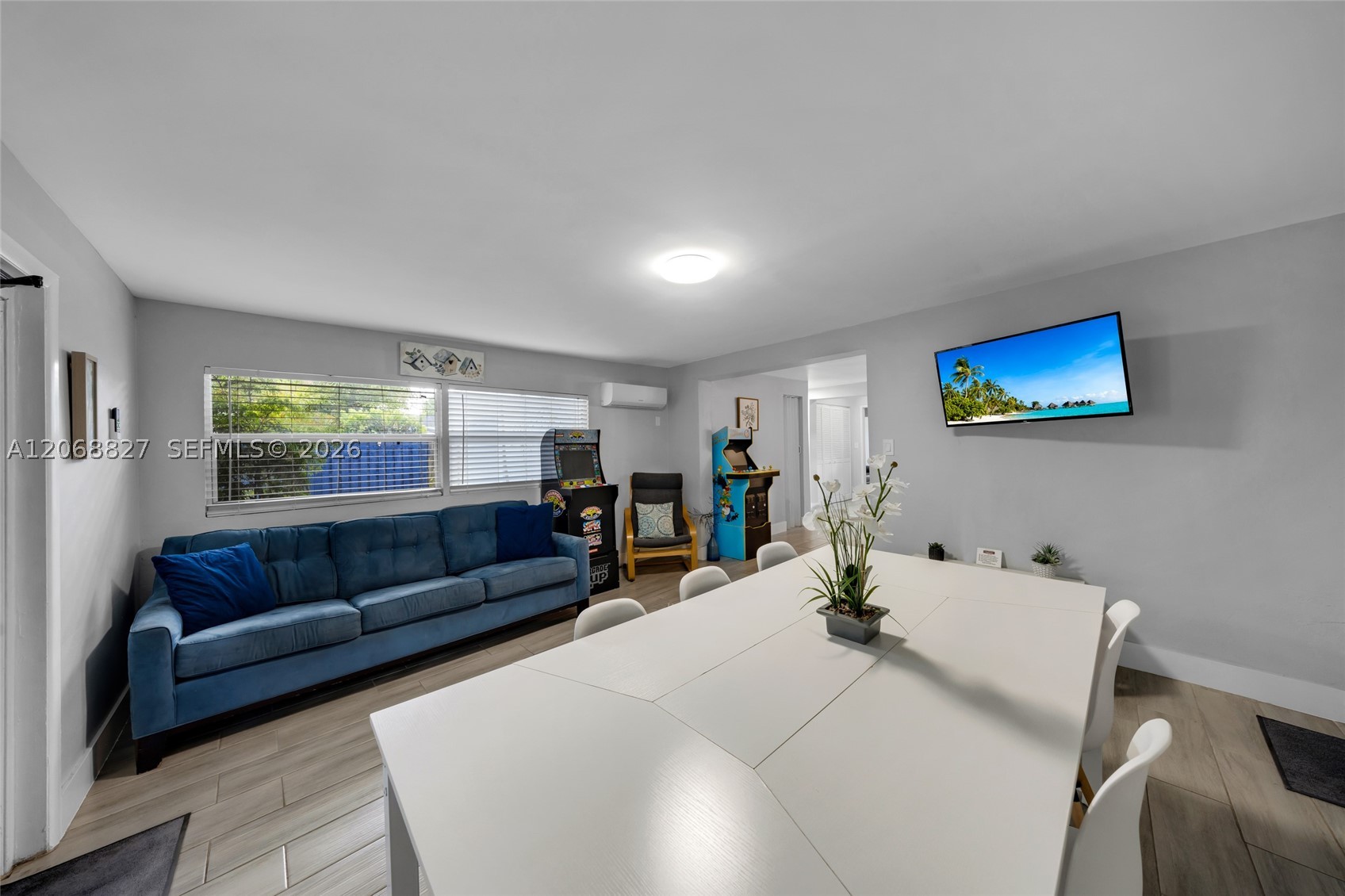 817 SW 12th St, Fort Lauderdale FL 33315