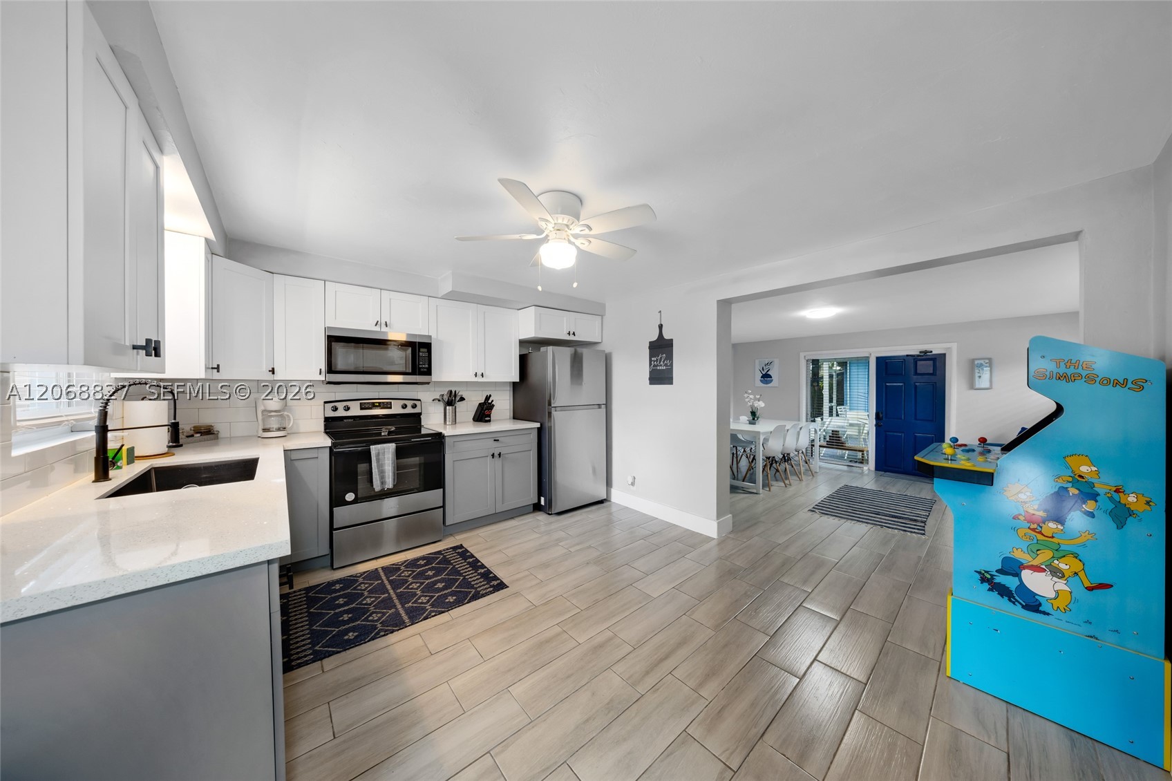 817 SW 12th St, Fort Lauderdale FL 33315