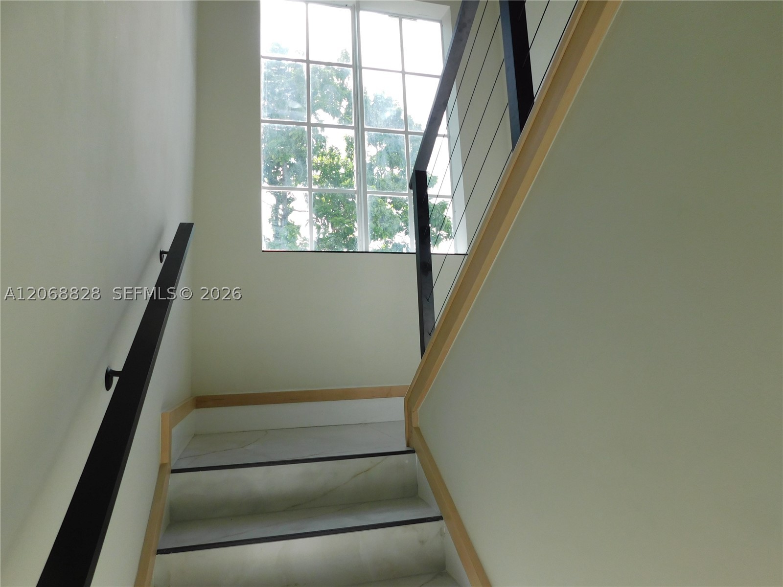 1851 NW 32nd Ave #B31, Miami FL 33125