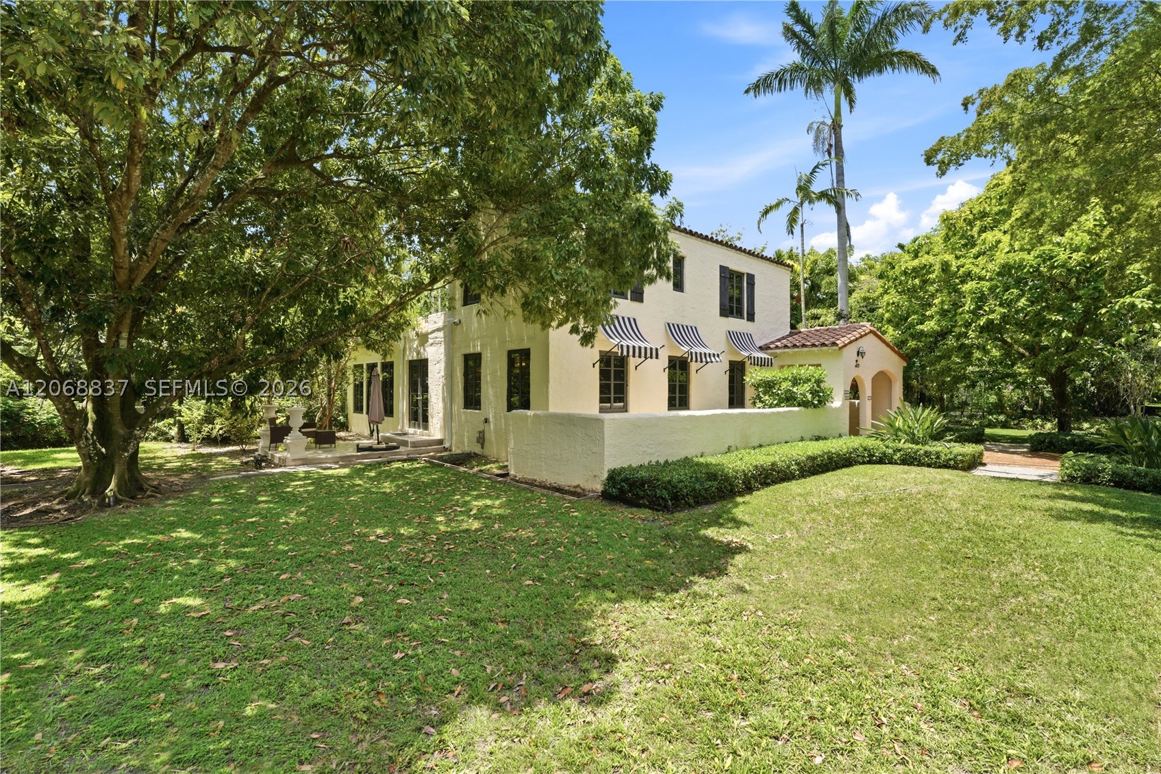 1140 Asturia Ave, Coral Gables FL 33134