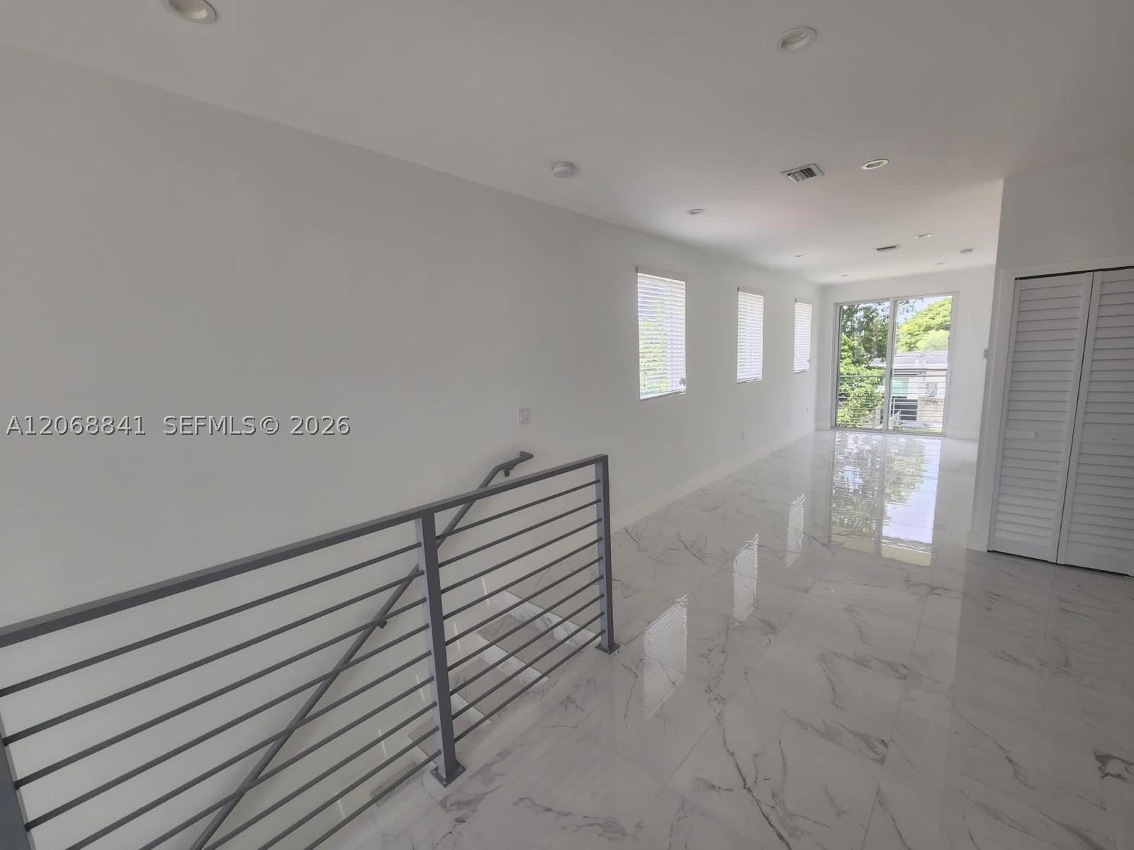 7245 SW 21st St ##, Miami FL 33155