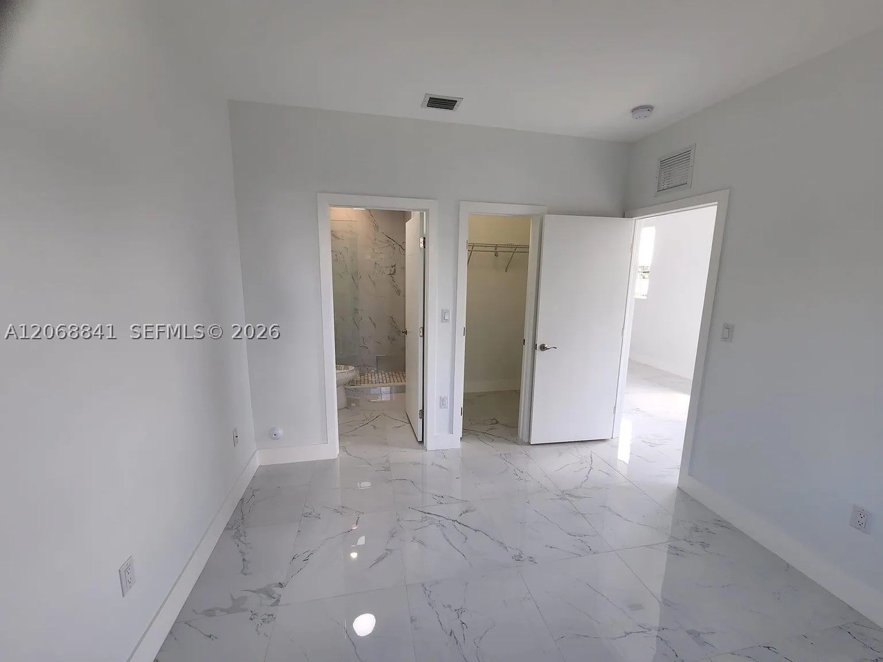 7245 SW 21st St ##, Miami FL 33155