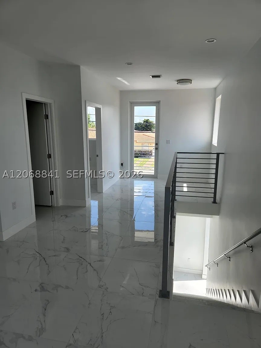 7245 SW 21st St ##, Miami FL 33155