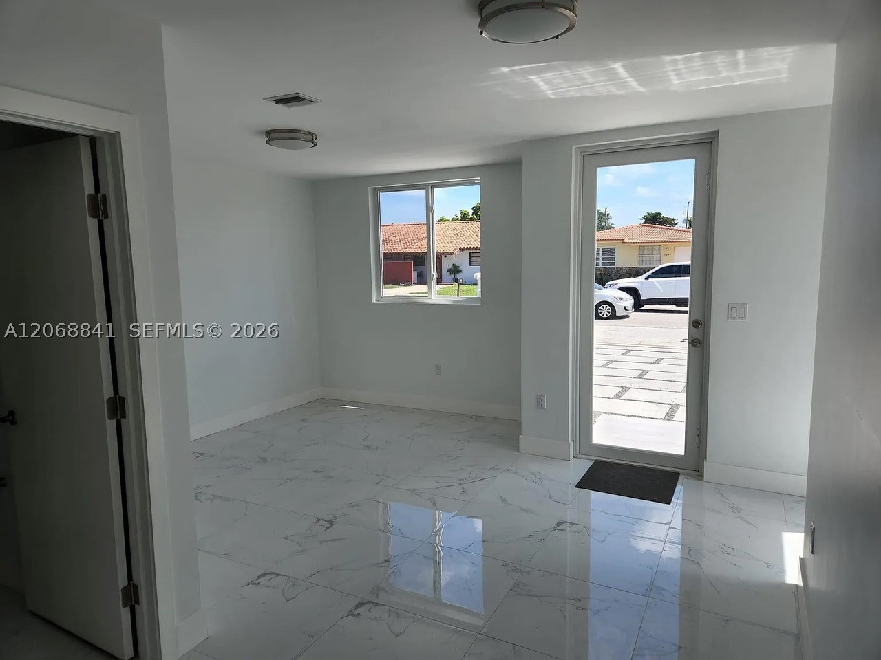 7245 SW 21st St ##, Miami FL 33155