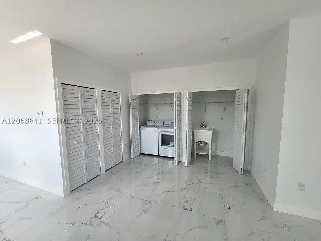 7245 SW 21st St ##, Miami FL 33155