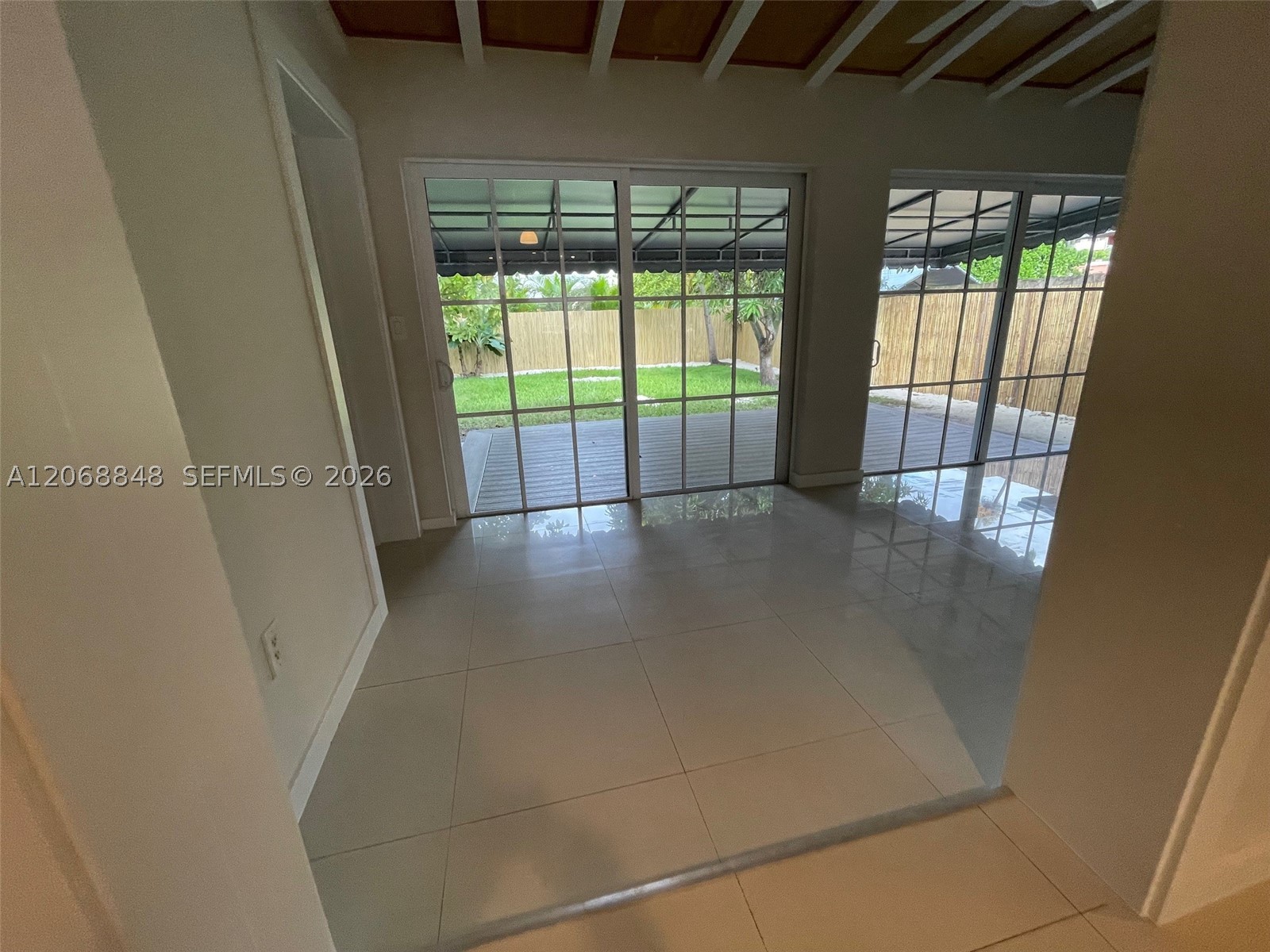 7820 Carlyle Ave, Miami Beach FL 33141