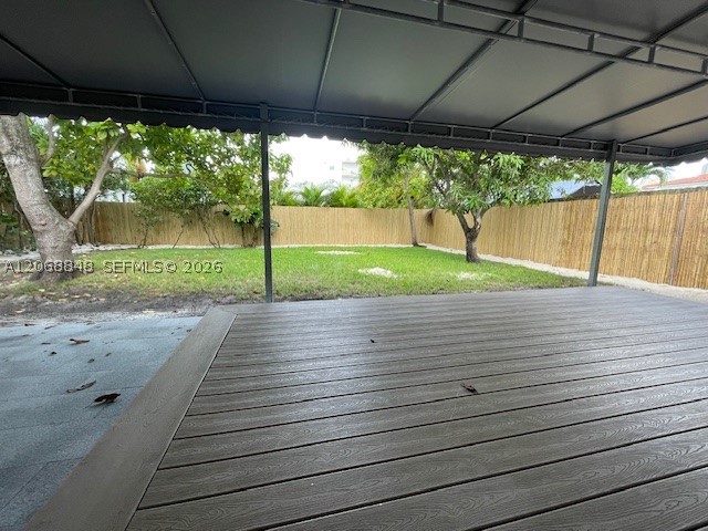 7820 Carlyle Ave, Miami Beach FL 33141