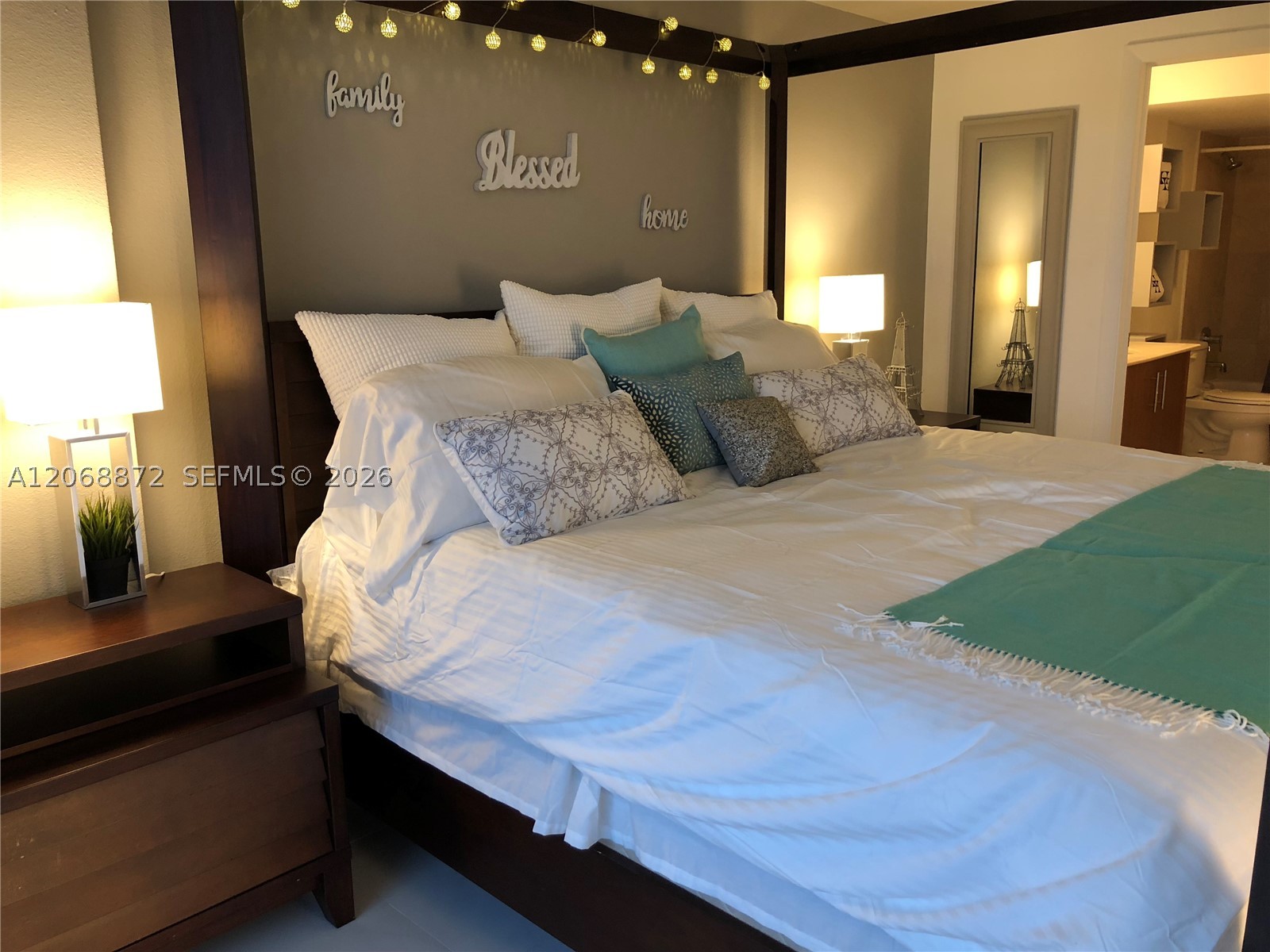 10275 Collins Ave #624, Bal Harbour FL 33154