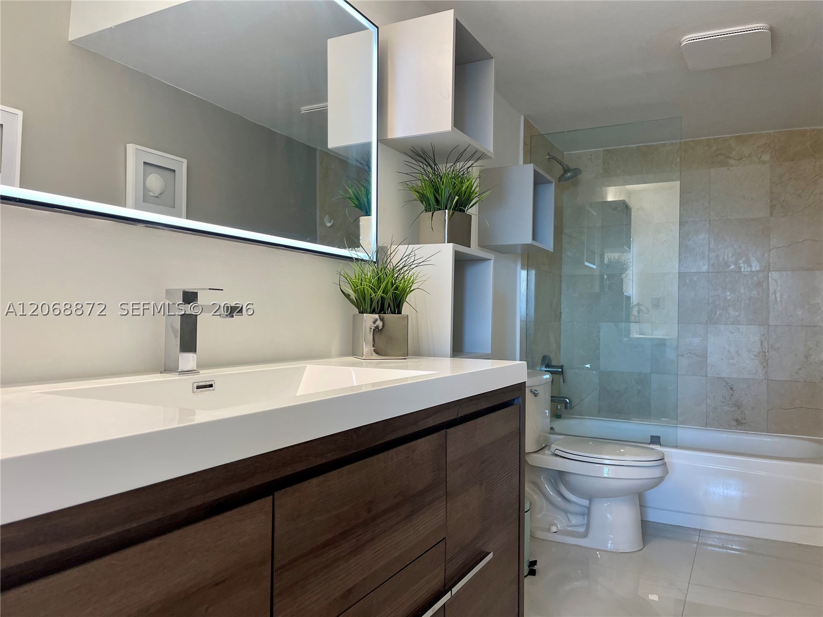 10275 Collins Ave #624, Bal Harbour FL 33154