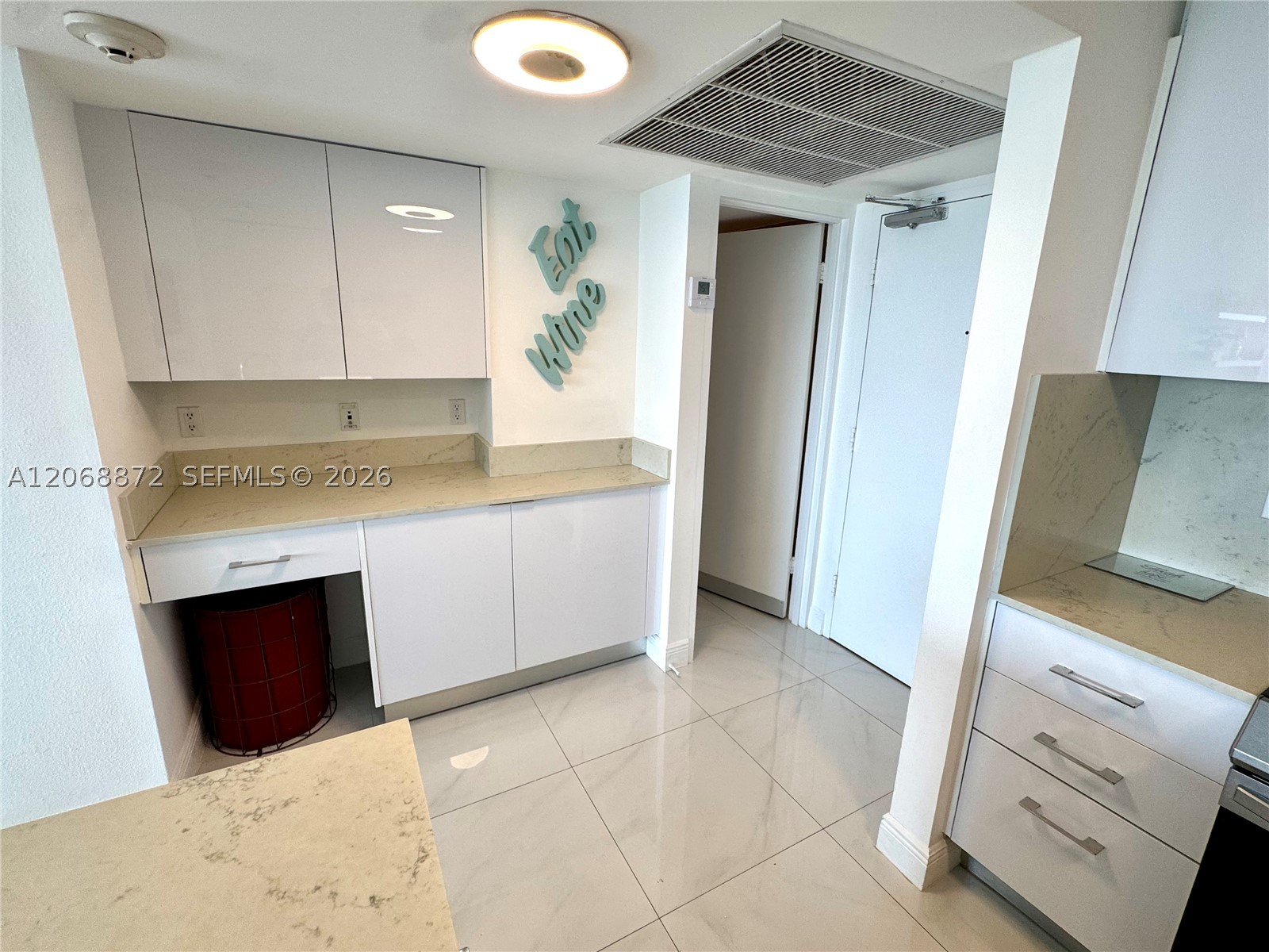 10275 Collins Ave #624, Bal Harbour FL 33154