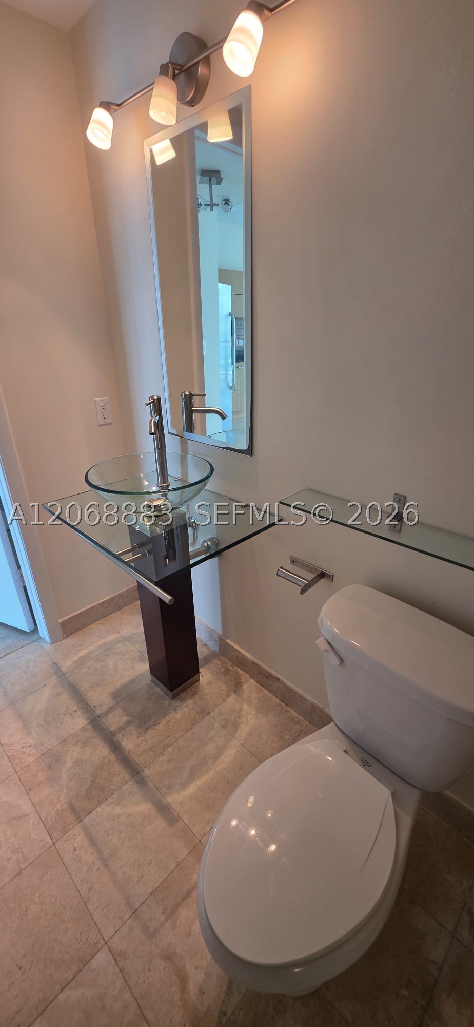 350 S Miami Ave #3213, Miami FL 33130