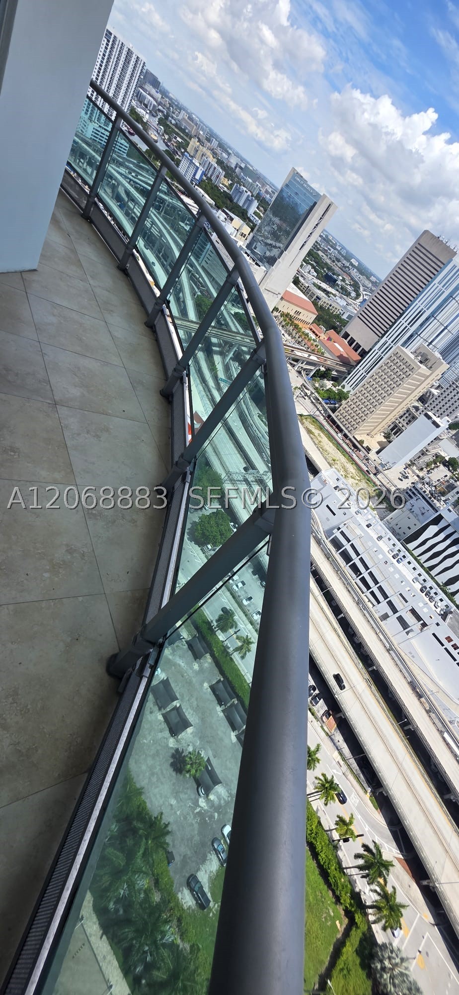 350 S Miami Ave #3213, Miami FL 33130