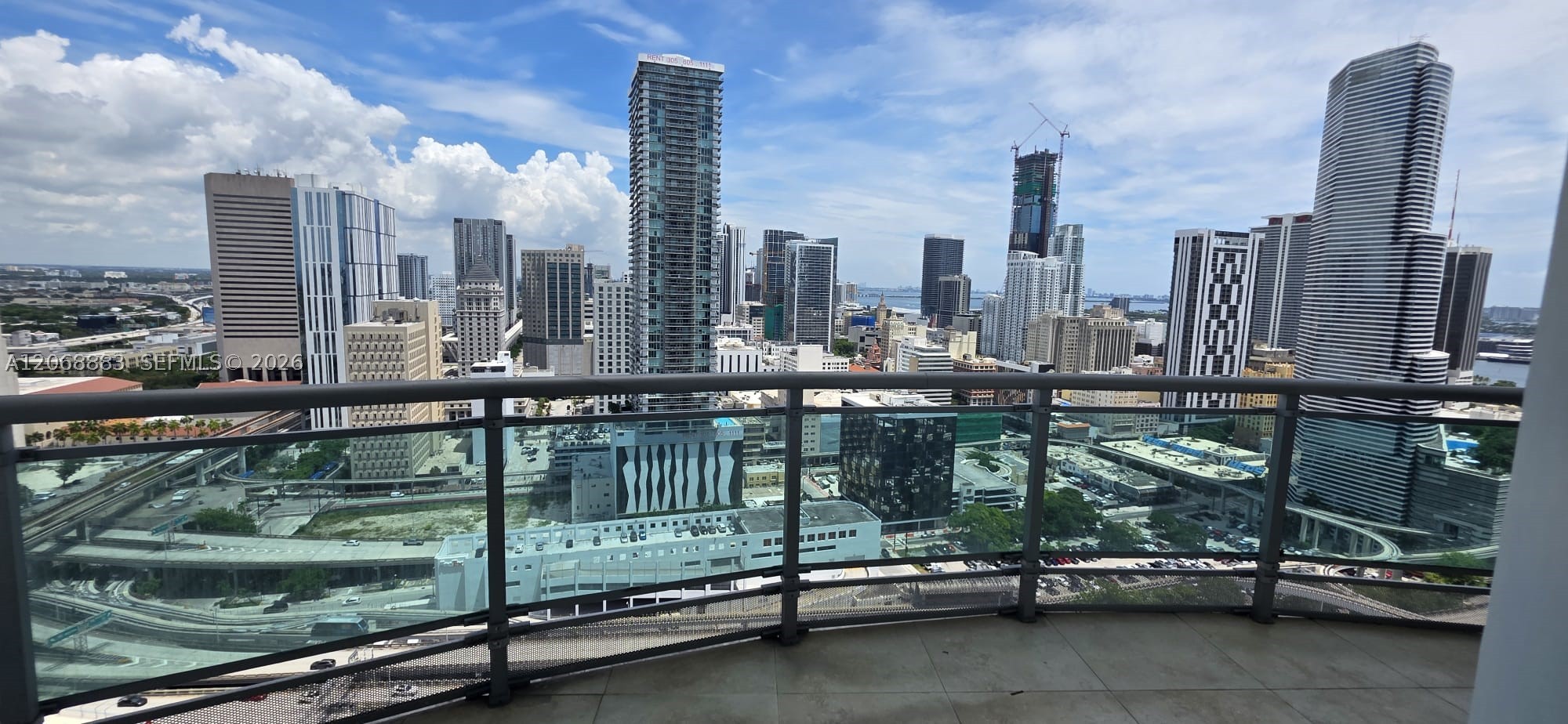 350 S Miami Ave #3213, Miami FL 33130