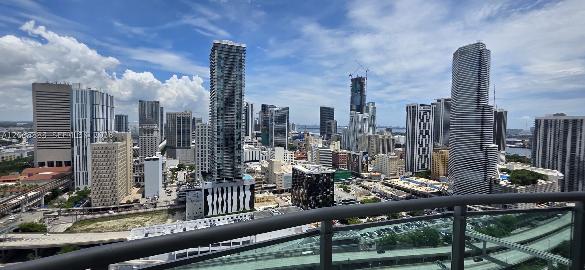 350 S Miami Ave #3213, Miami FL 33130