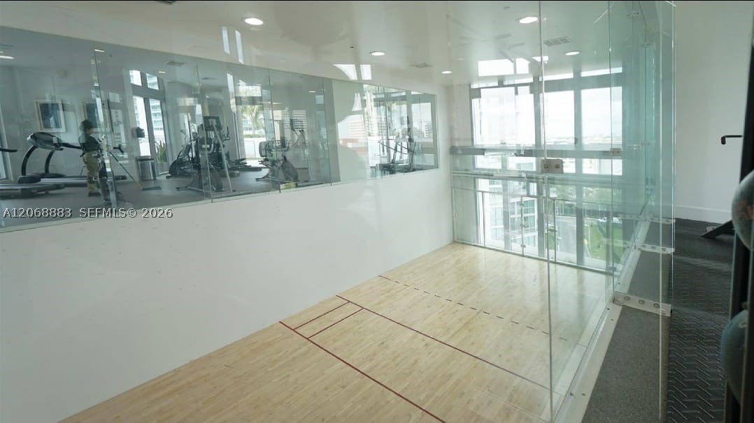 350 S Miami Ave #3213, Miami FL 33130